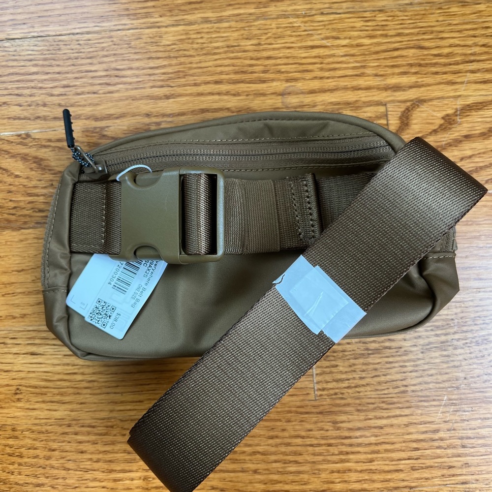 Lululemon Everywhere Belt Bag 1L NWT - allspice - Picture 8 of 8